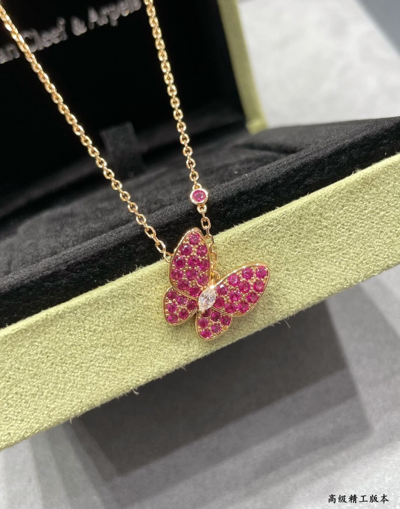 Vca Necklaces